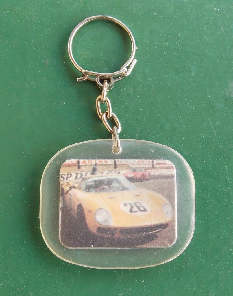 Porte-clés Ferrari LesAnciennes.com