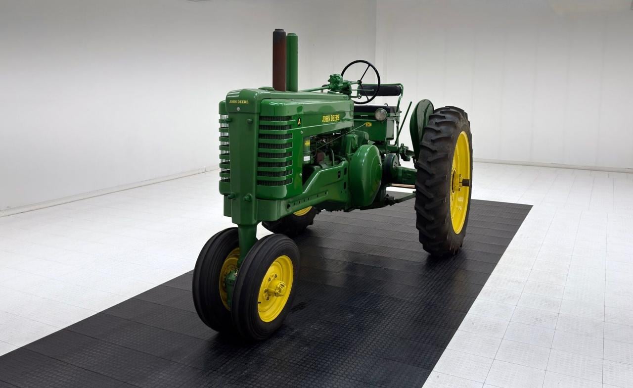 1950 John Deere Model A Tractor LesAnciennes.com