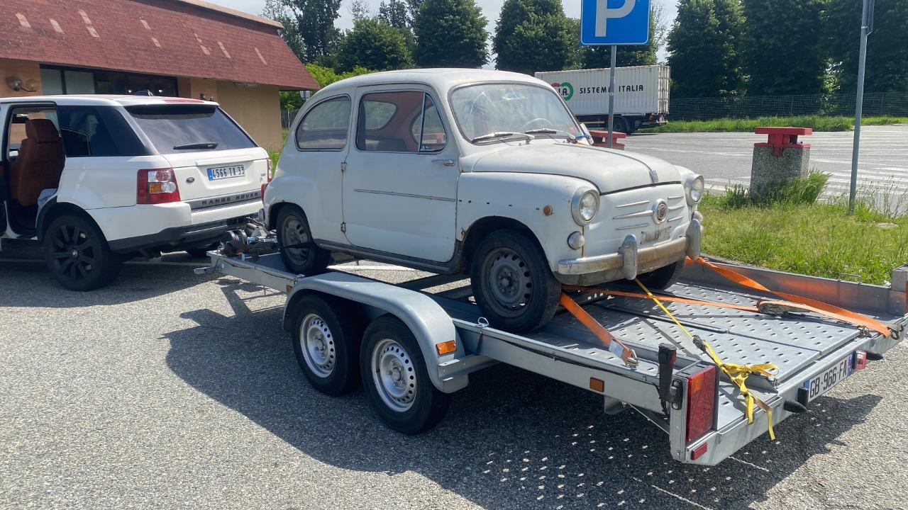 FIAT 600 Berline - 1960 LesAnciennes.com