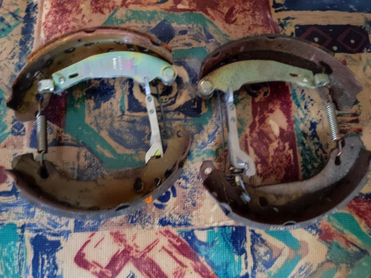 Garnitures de frein RENAULT 19 (R19) $ LesAnciennes.com