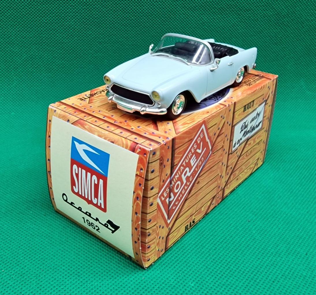 Simca Océane 1962 LesAnciennes.com