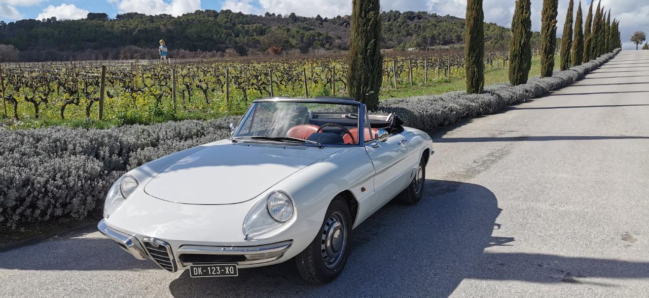 ALFA ROMEO Spider coda longa - 1968 LesAnciennes.com