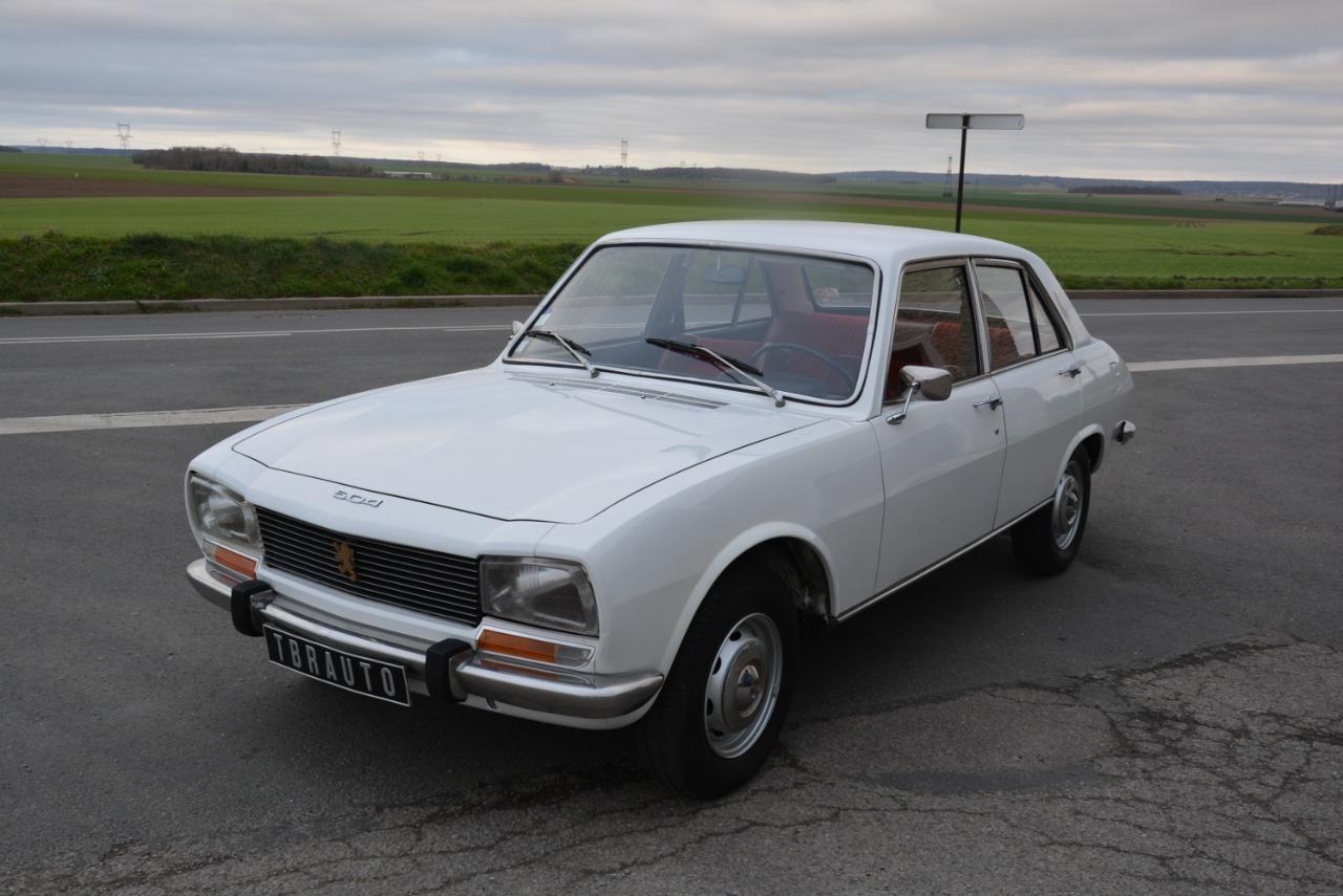 PEUGEOT 504 - 1970 LesAnciennes.com