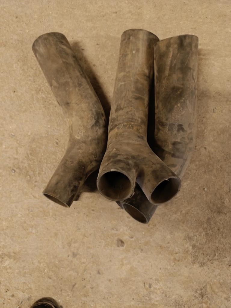 Conduite de chauffage PANHARD 24 LesAnciennes.com