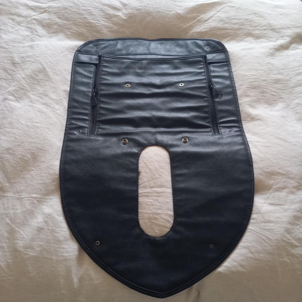 TRACTION COUVRE -CALANDRE 11 l OU 15 SIX LesAnciennes.com