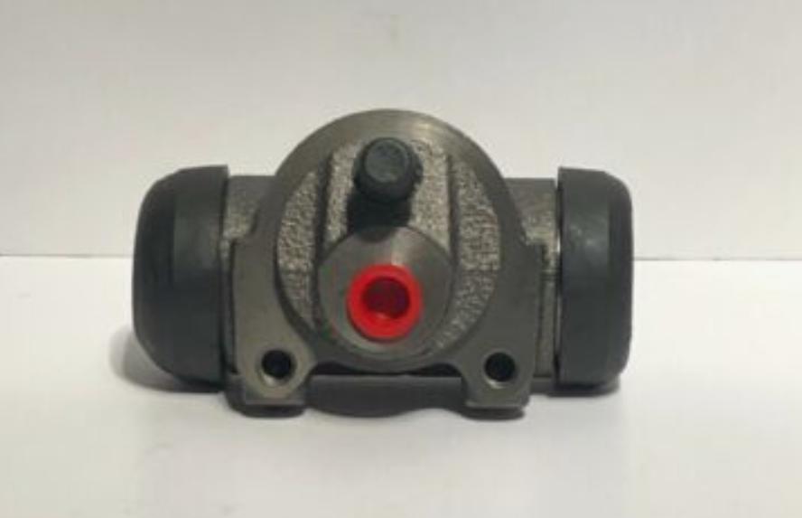 FIAT 1100 b e cylindre de frein LesAnciennes.com