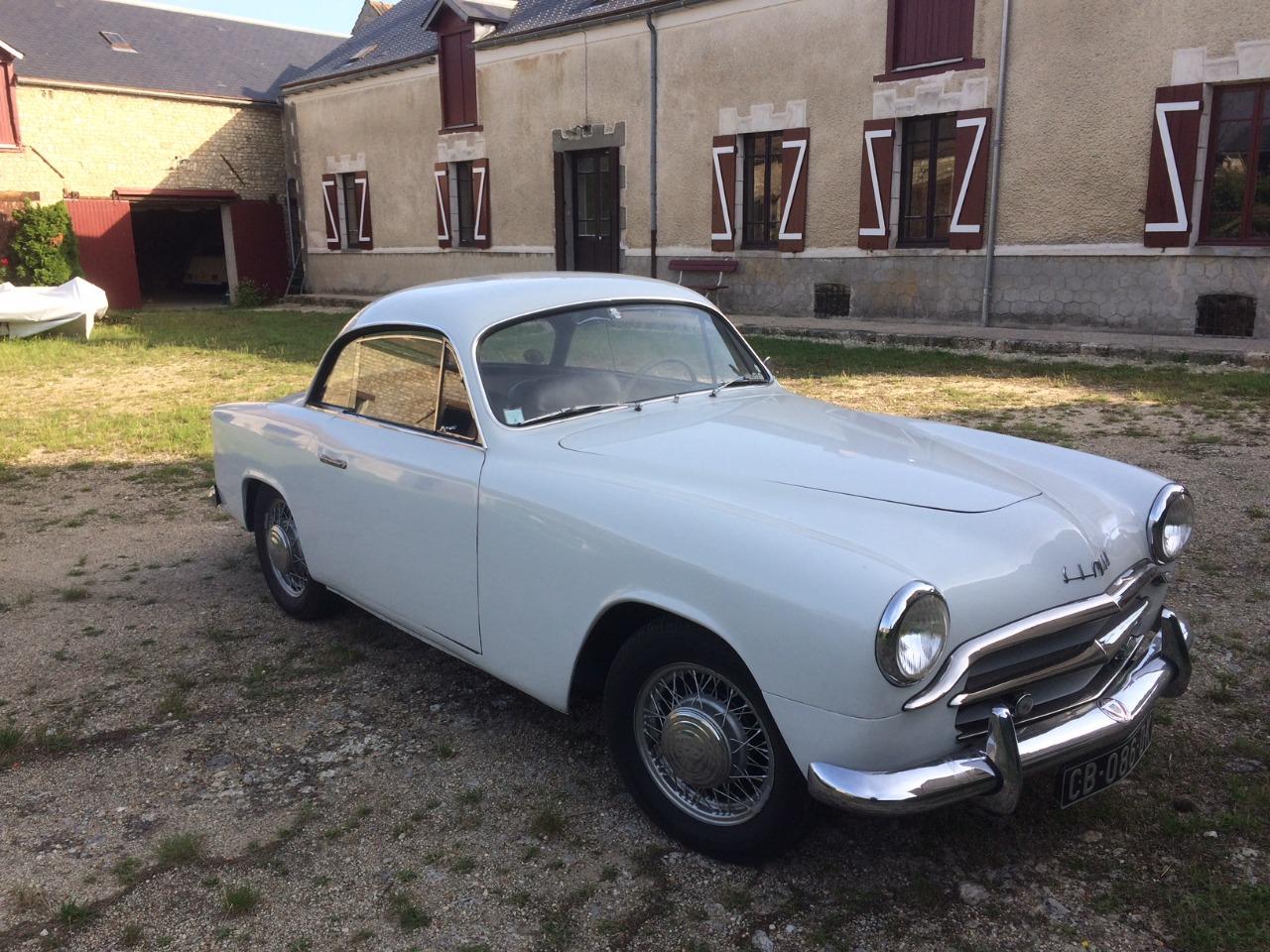 SIMCA Coupé de Ville sport carrosée facel - 1953 LesAnciennes.com