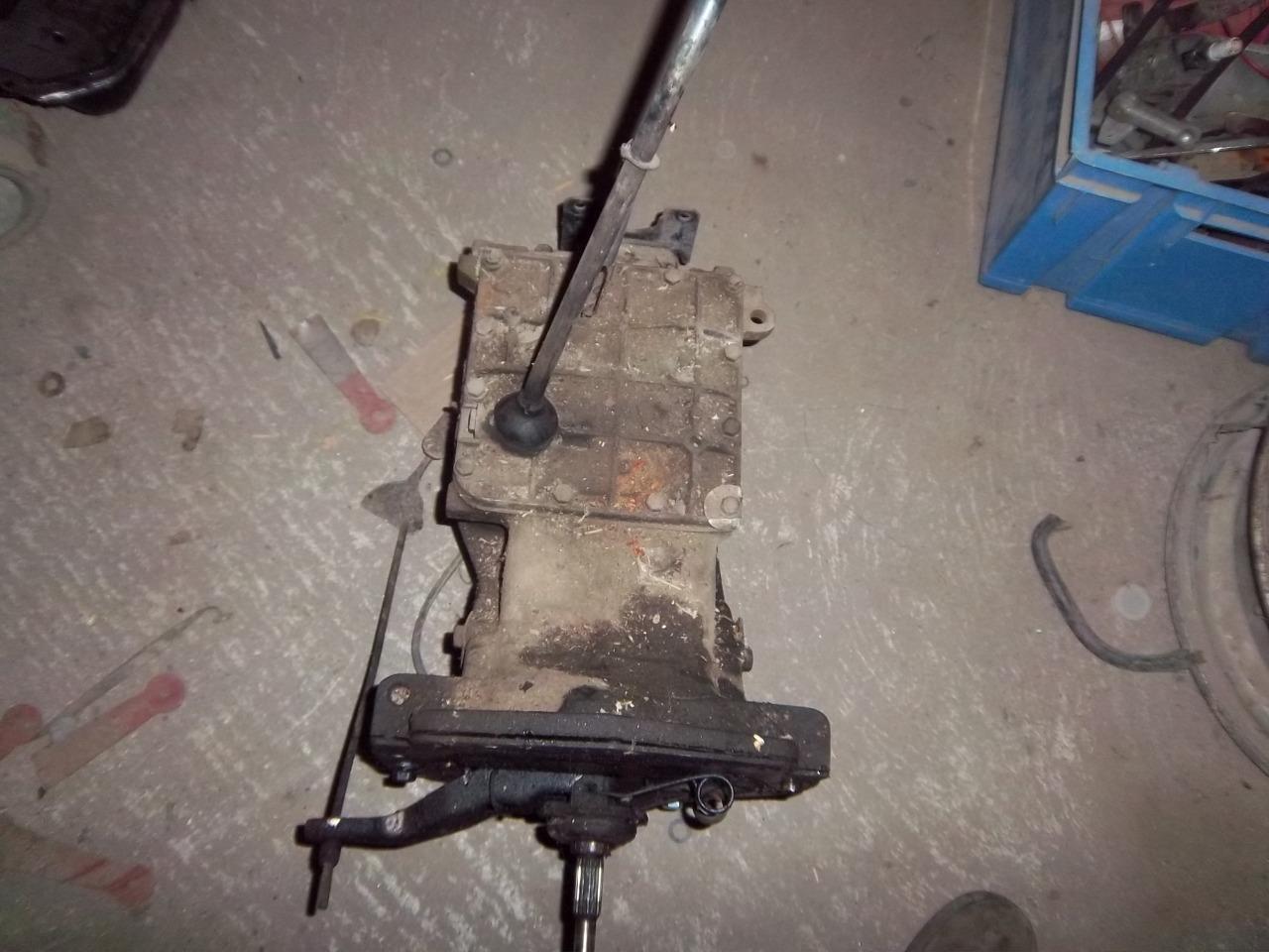 Boites de vitesses de renault 4L LesAnciennes.com