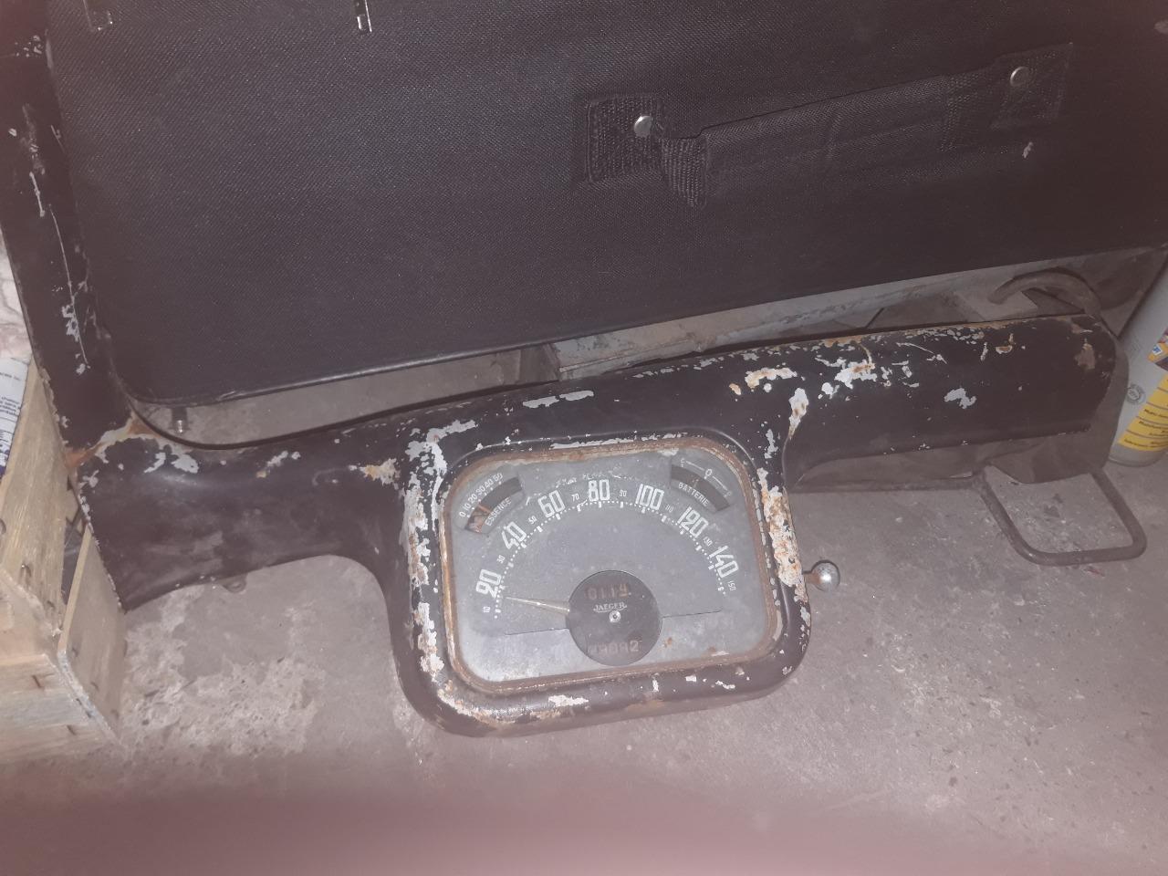 Compteur CITROEN Traction LesAnciennes.com