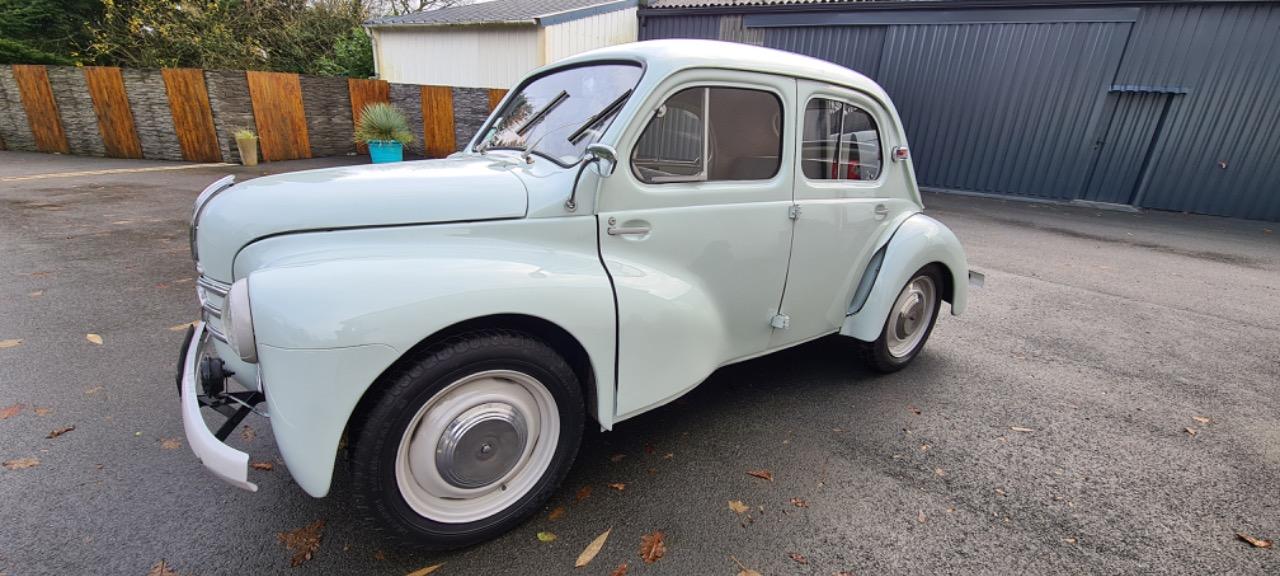 RENAULT 4CV - 1959 LesAnciennes.com