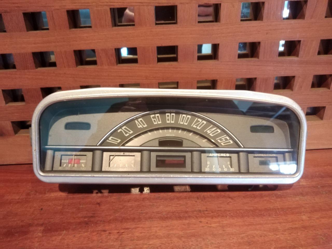 Bloc compteur PEUGEOT 403 LesAnciennes.com