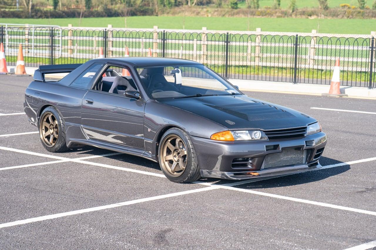 1994 Nissan Skyline (R32) GT-R V Spec II LesAnciennes.com