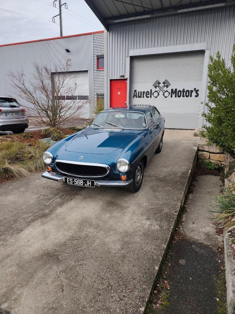 VOLVO P1800 ES SHOOTING BREAK - 1973 LesAnciennes.com