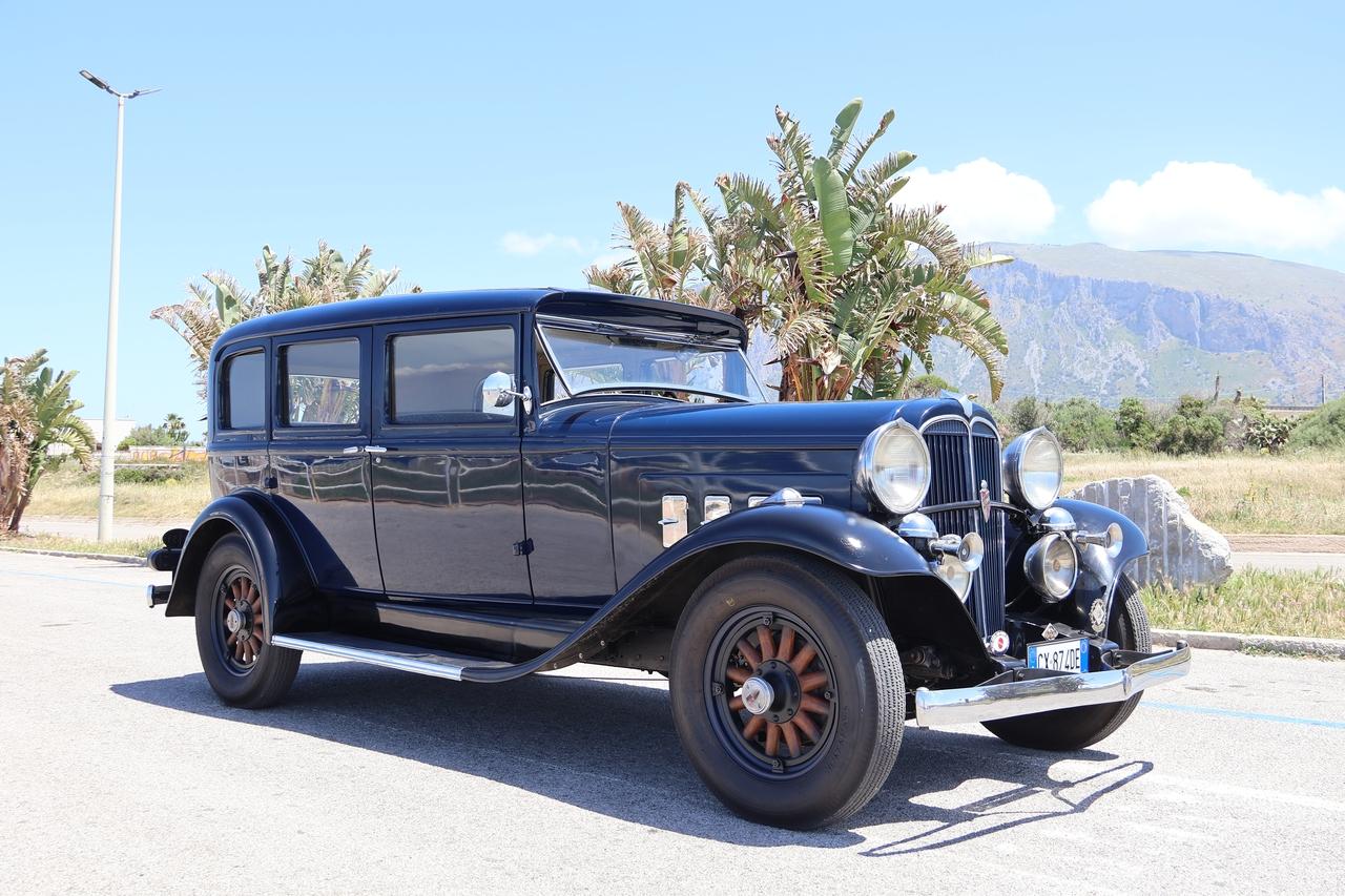 1931 Willys-Knight 66D Sedan LesAnciennes.com