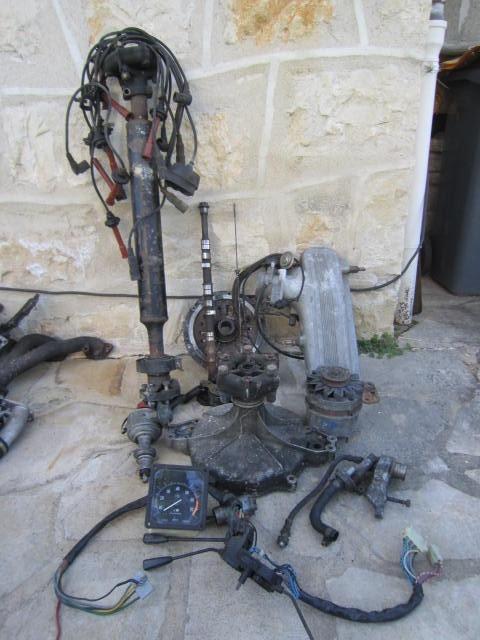 Lot de pièces ALFA ROMEO GTV6 LesAnciennes.com