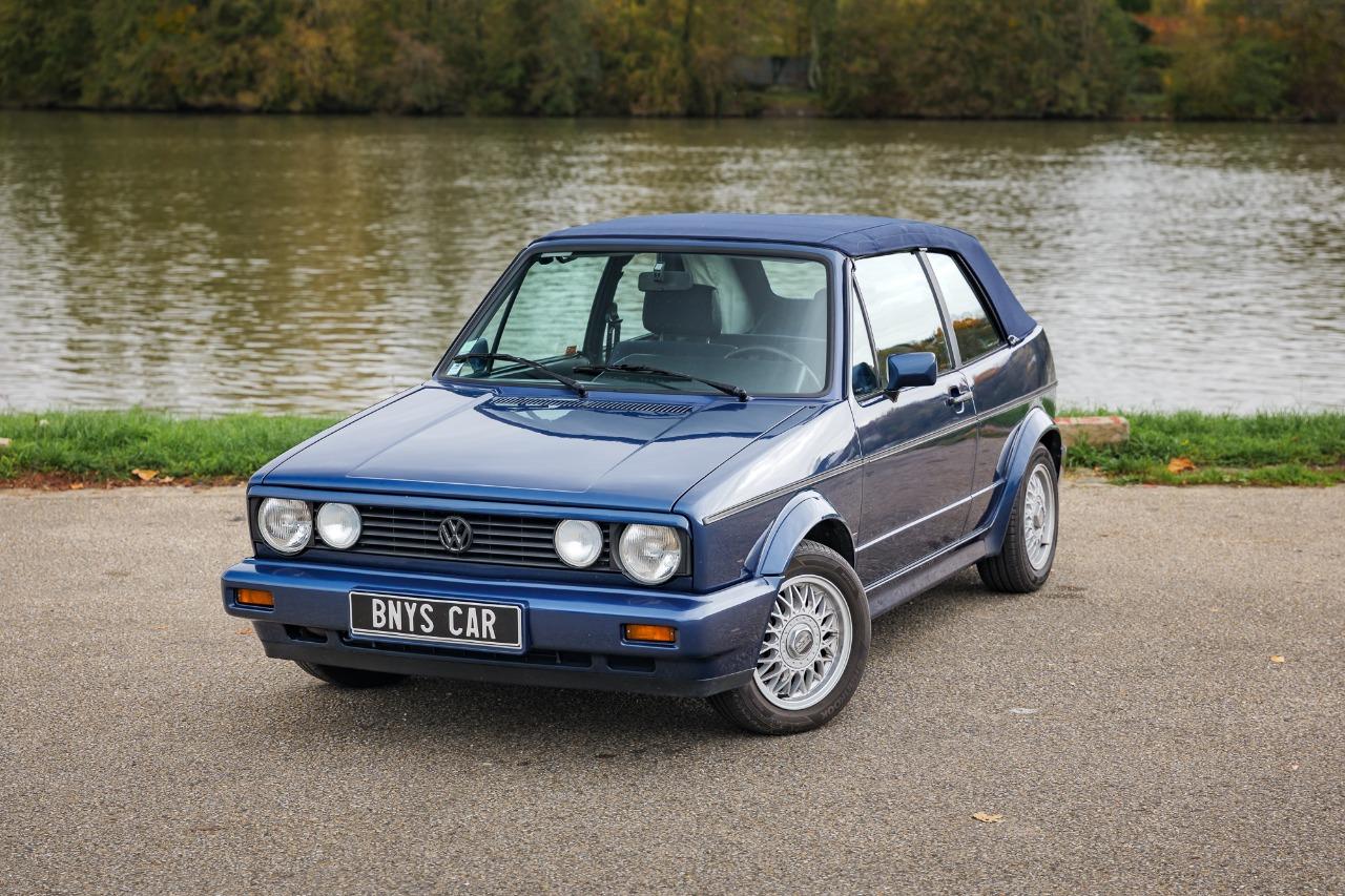 VOLKSWAGEN Golf CABRIOLET YOUNG LINE - 1991 LesAnciennes.com