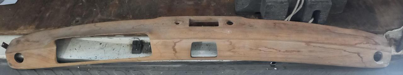 Tableau de bord MERCEDES 180 Mecedes 180 LesAnciennes.com