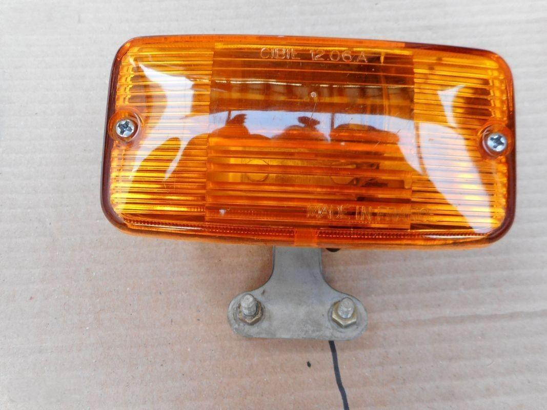 Feu recul Cibié Citroen DS, Peugeot 304 Cc A110 LesAnciennes.com