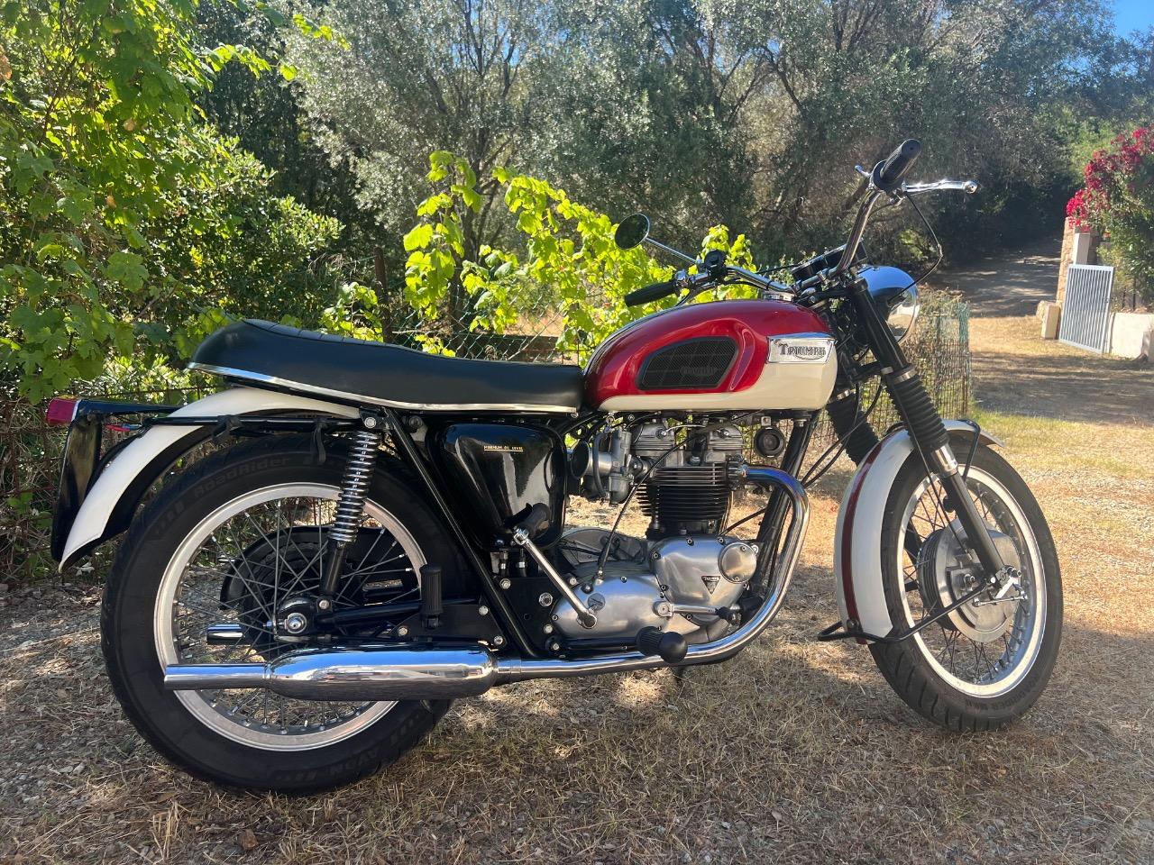 TRIUMPH TR6 - 1969 LesAnciennes.com