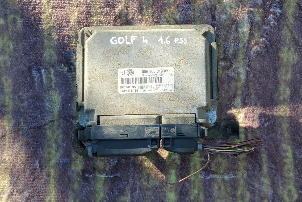 Calculateur VW GOLF IV 4 1.600 cc essence (1998) LesAnciennes.com