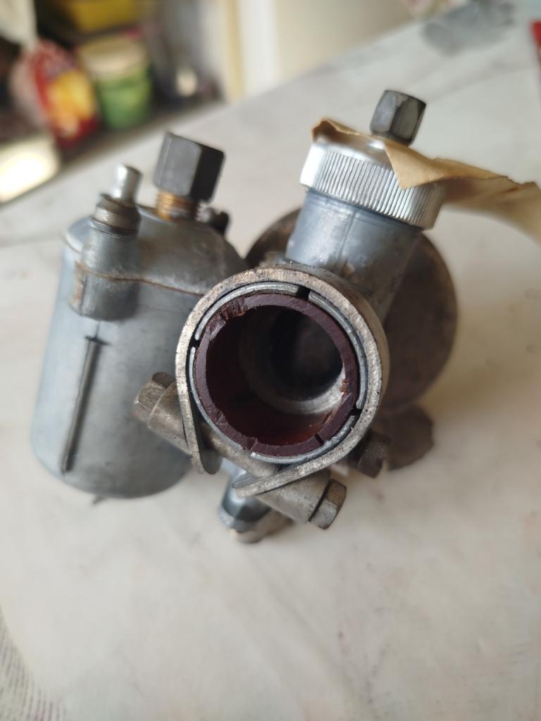 Carburateur AMAC 943/066/R3 pour 125 René Gillet LesAnciennes.com