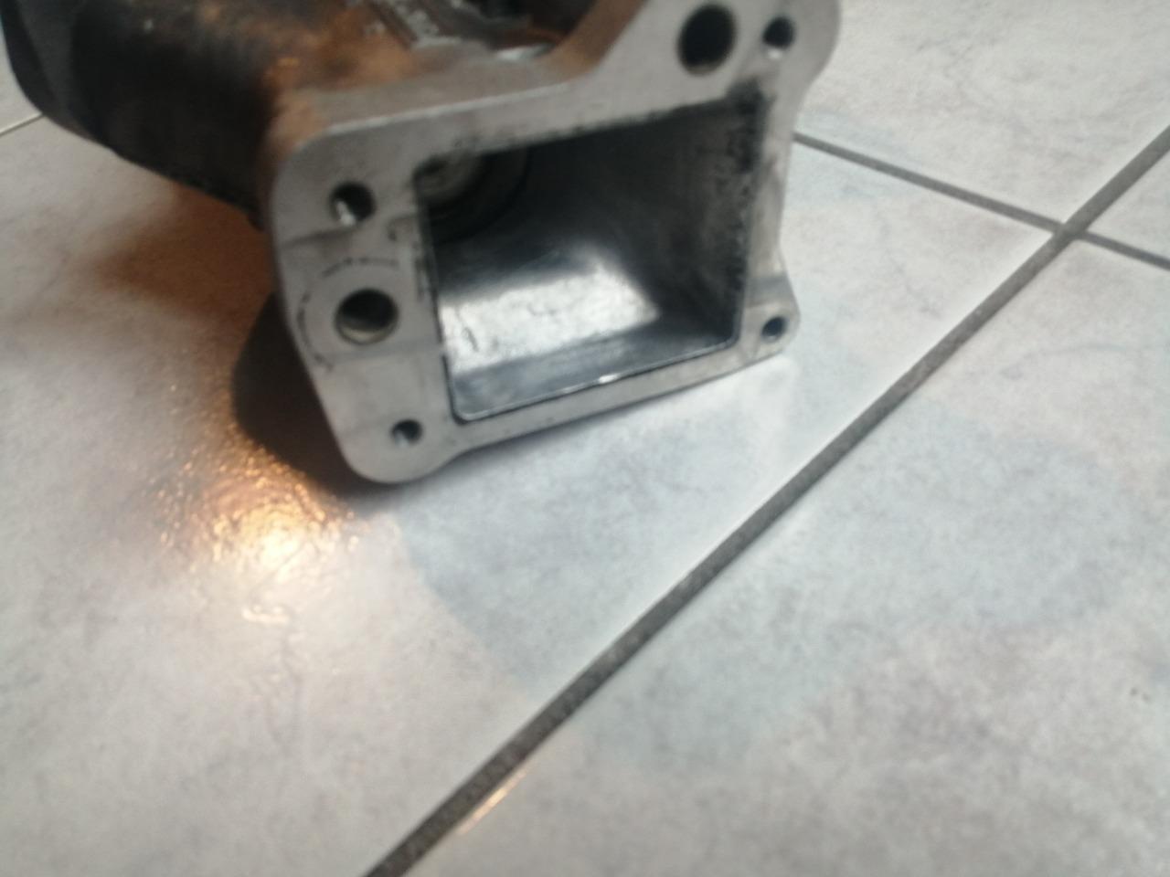 CITROEN C6 2.2 hdi vanne EGR LesAnciennes.com