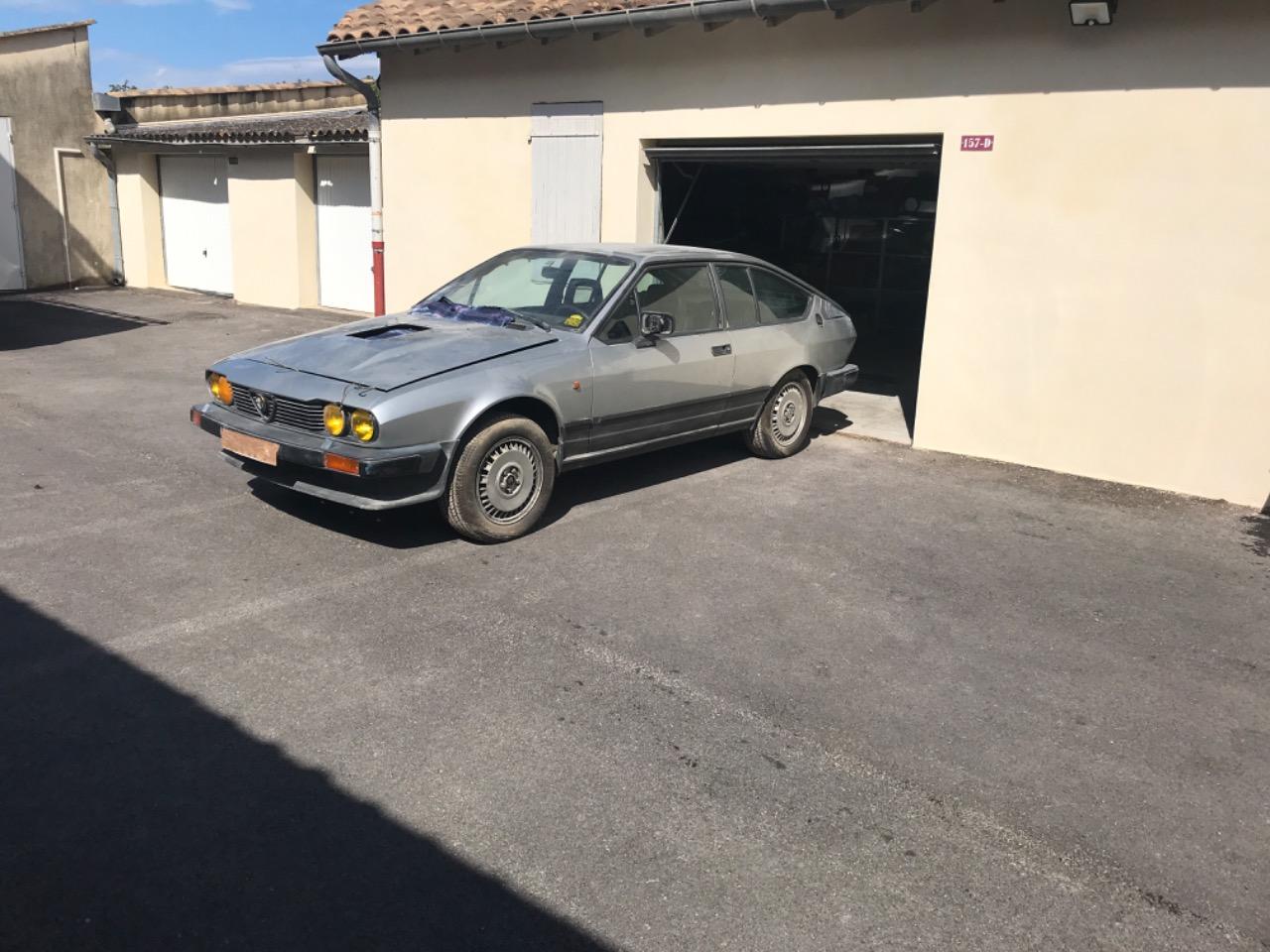 ALFA ROMEO GTV6 - 1984 LesAnciennes.com