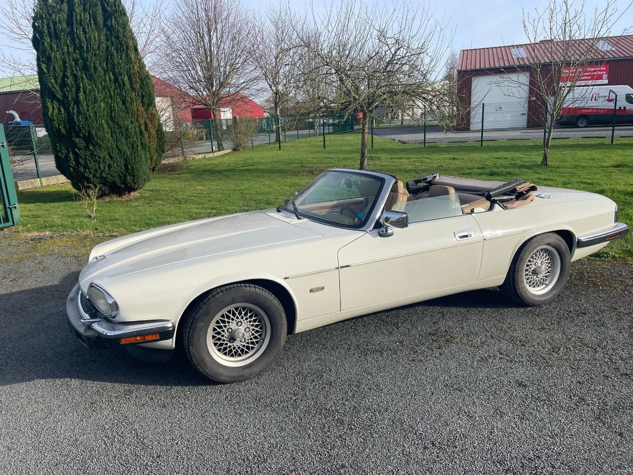 JAGUAR XJS 4.0 Cabriolet - 1993 LesAnciennes.com