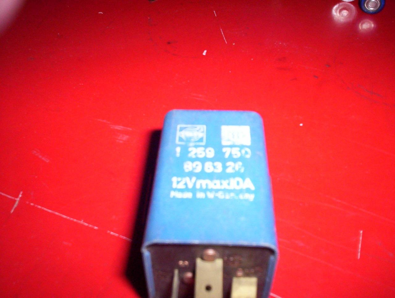 VOLVO relais occasion overdrive LesAnciennes.com