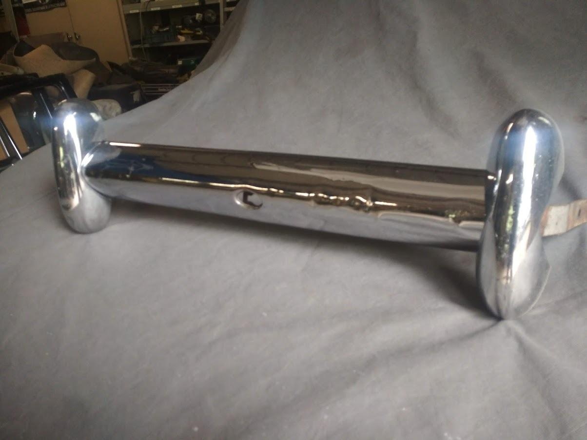 Pièces RENAULT Dauphine LesAnciennes.com