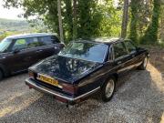 image_4-JAGUAR XJ40 Sovereign - 1988