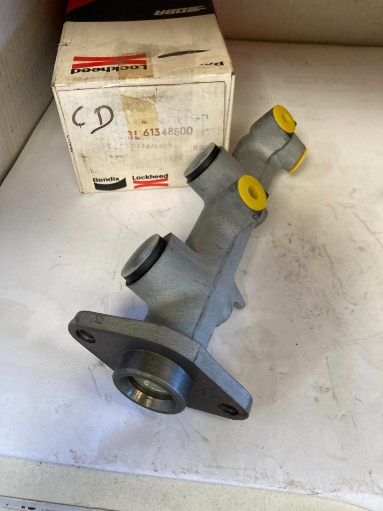 Maitre cylindre BENDIX neuf TALBOT Tagora Solara LesAnciennes.com