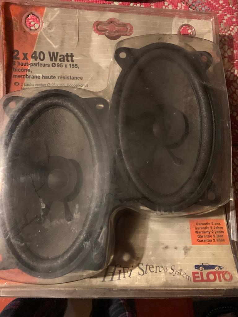 Pièces ELOTO TOUS VEHICULES HAUTS PARLEURS LesAnciennes.com