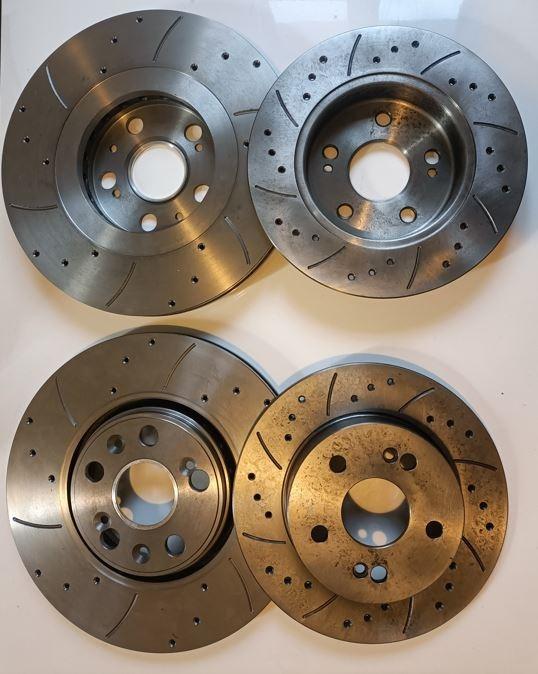 RENAULT SAFRANE V6 BITURBO FREINS LesAnciennes.com