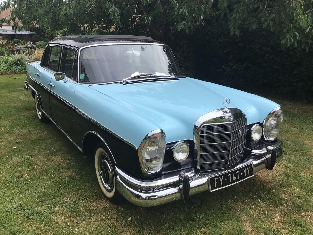 MERCEDES 220 SE Berline 4 portes - 1965 LesAnciennes.com