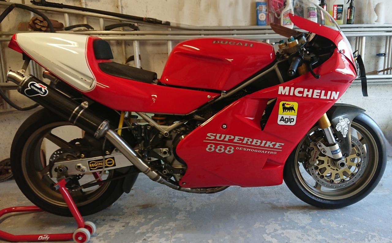 DUCATI 888 racing 926 - 1994 LesAnciennes.com