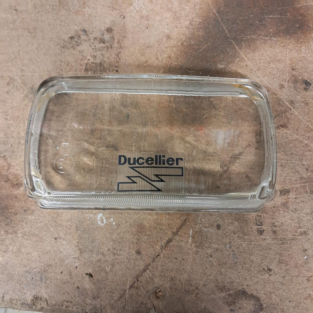 Verre de phare ducellier 191 neuf d’epoque LesAnciennes.com