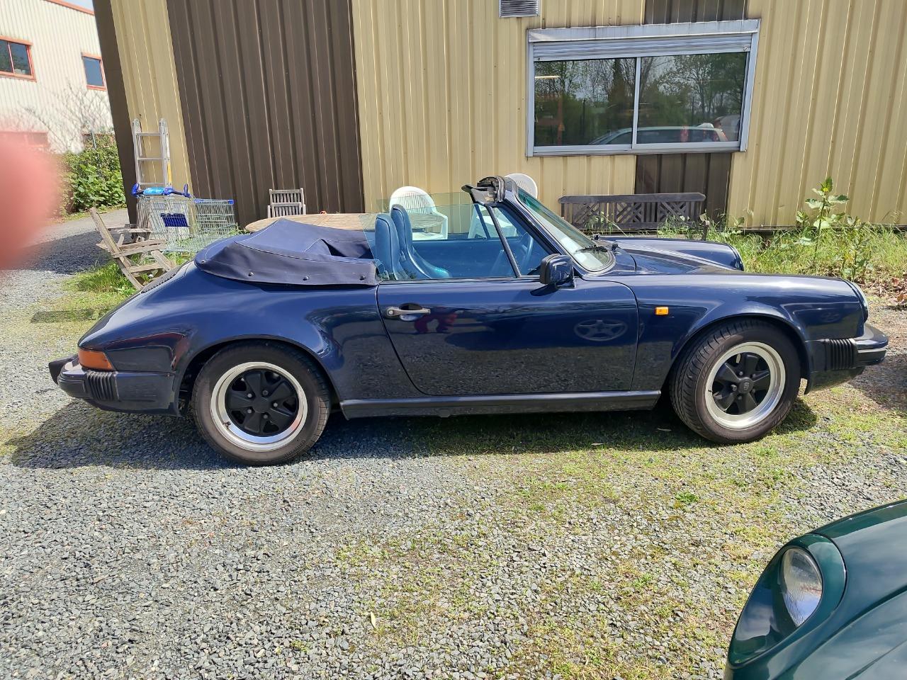 PORSCHE 911 carrera cab 3.2l - 1985 LesAnciennes.com
