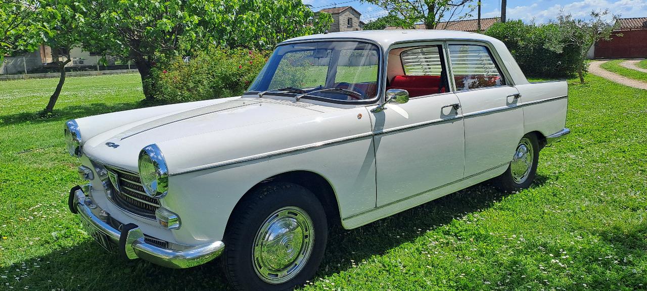 PEUGEOT 404 berline diesel - 1969 LesAnciennes.com