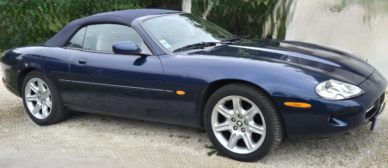 JAGUAR XK 8 CABRIOLET - 1998 LesAnciennes.com