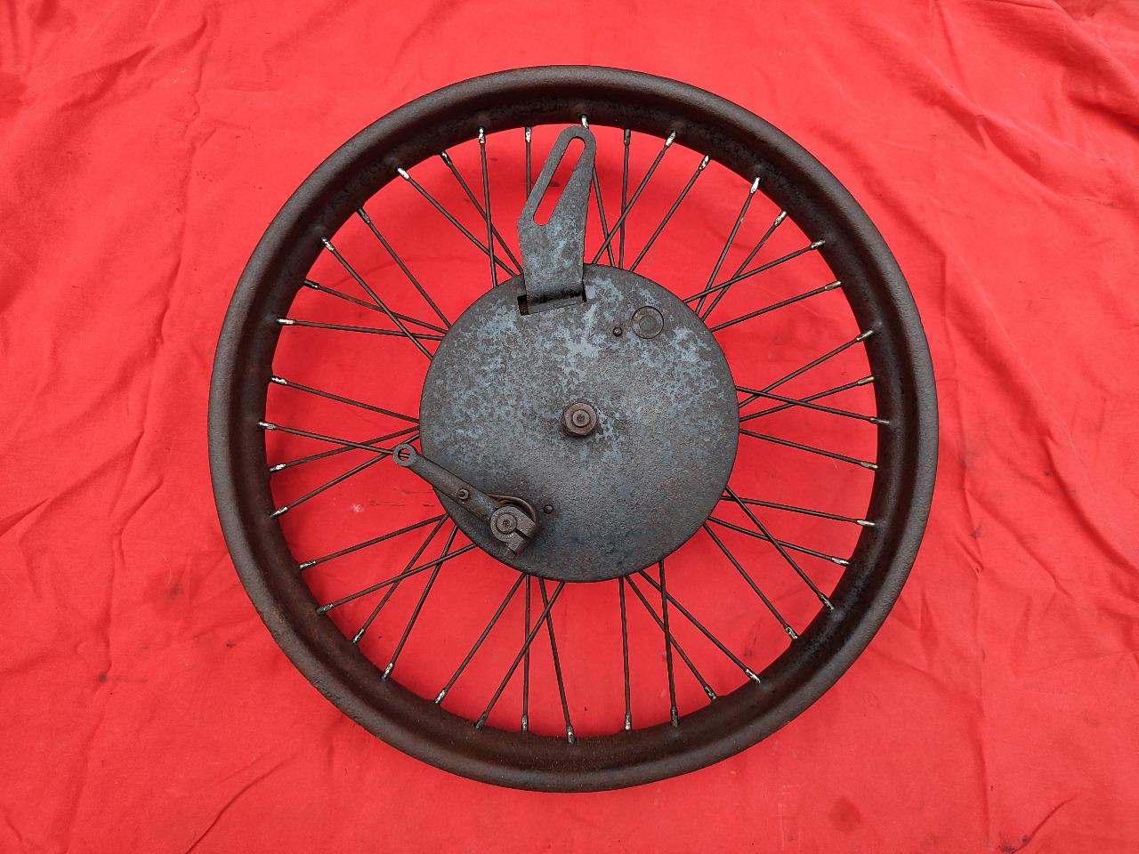 Roue Avant Complète 350 500 FN M67 M70 M90 LesAnciennes.com