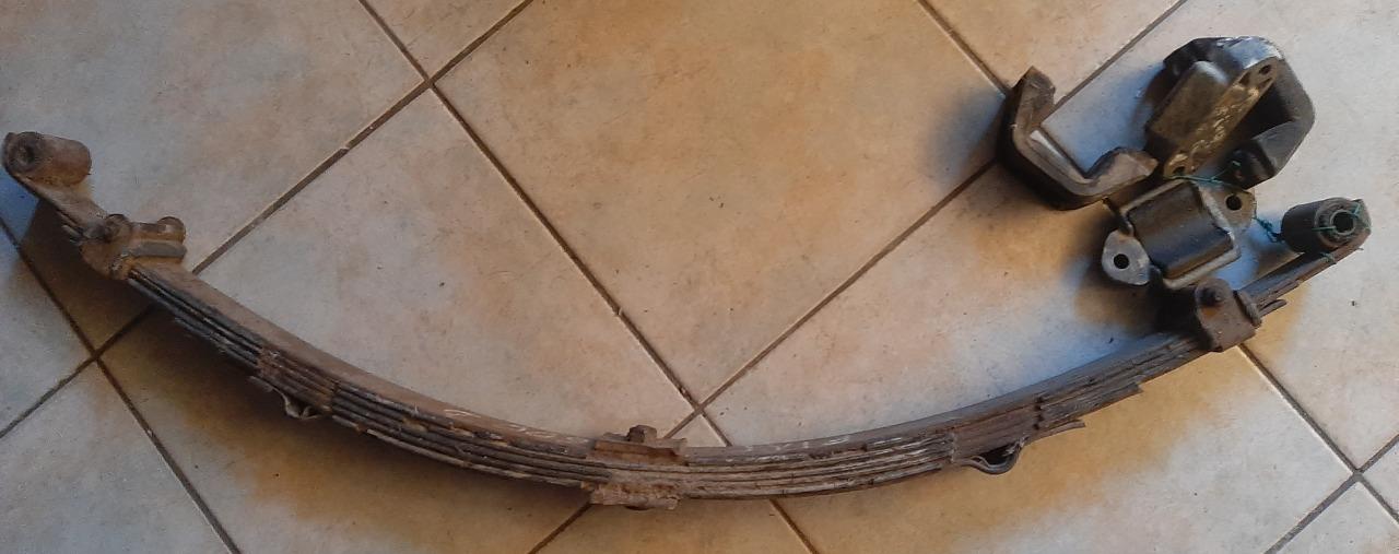 Lame de ressort FIAT 600 D LesAnciennes.com