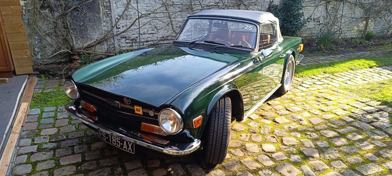 TRIUMPH TR6 PI - 1973 LesAnciennes.com