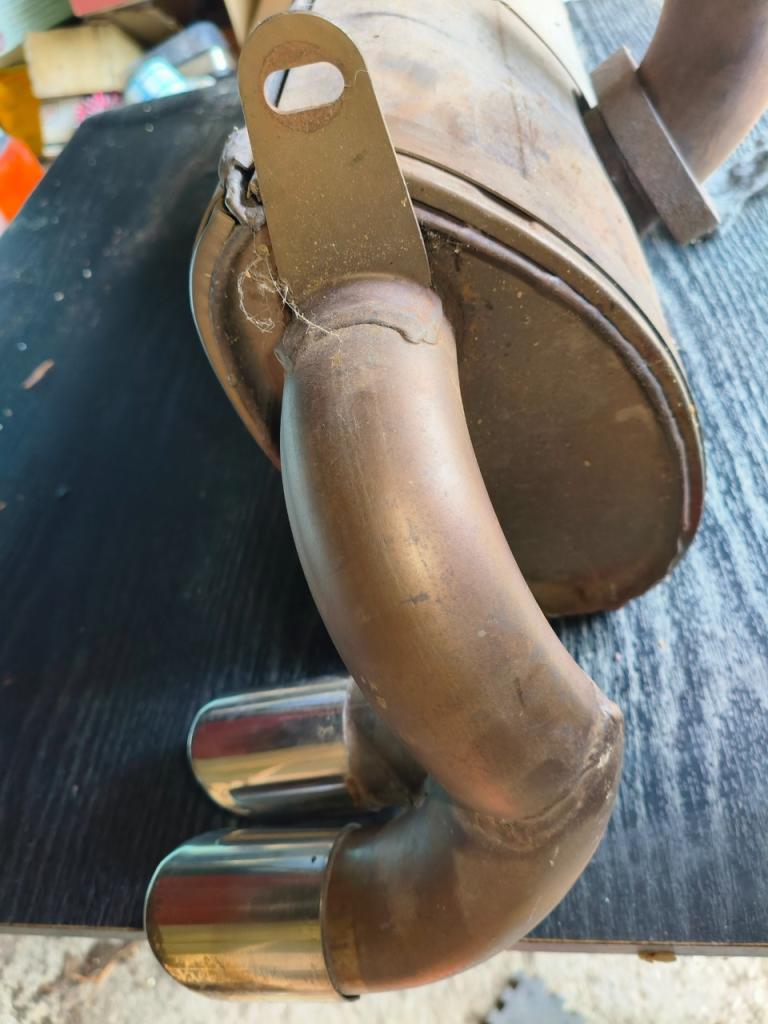 Silencieux FERRARI 348 LesAnciennes.com