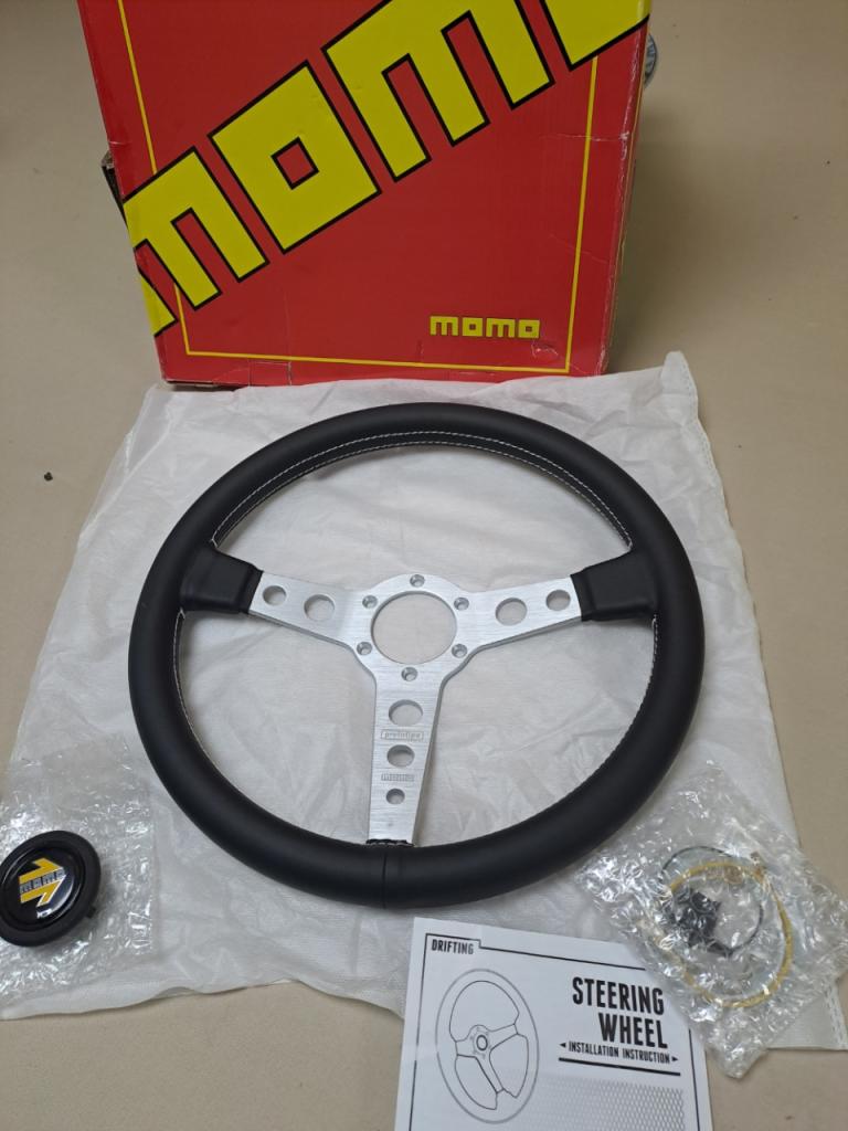 Volant PORSCHE 911 LesAnciennes.com