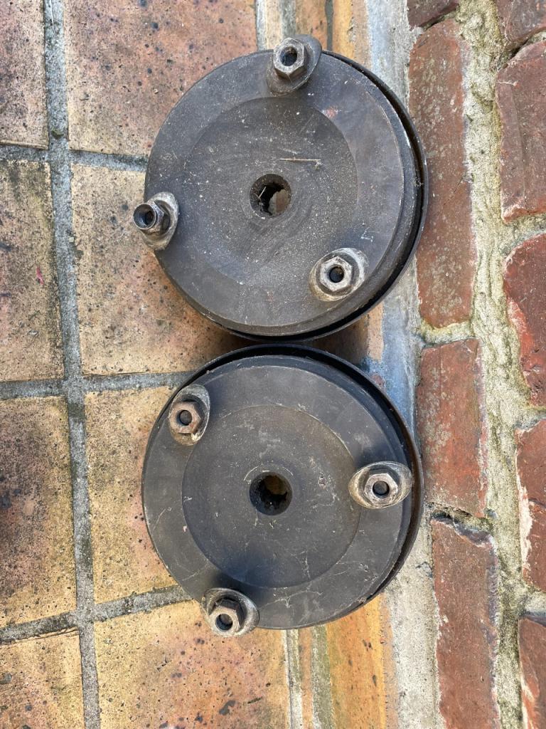 Lot de pièces RENAULT 4CV sport LesAnciennes.com