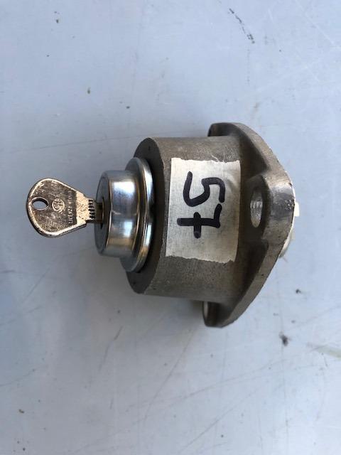 Neiman pour Lamborghini Urraco et LM002 LesAnciennes.com