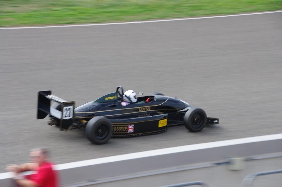 LOTUS Opel - Lotus Monoplace - 1990 LesAnciennes.com