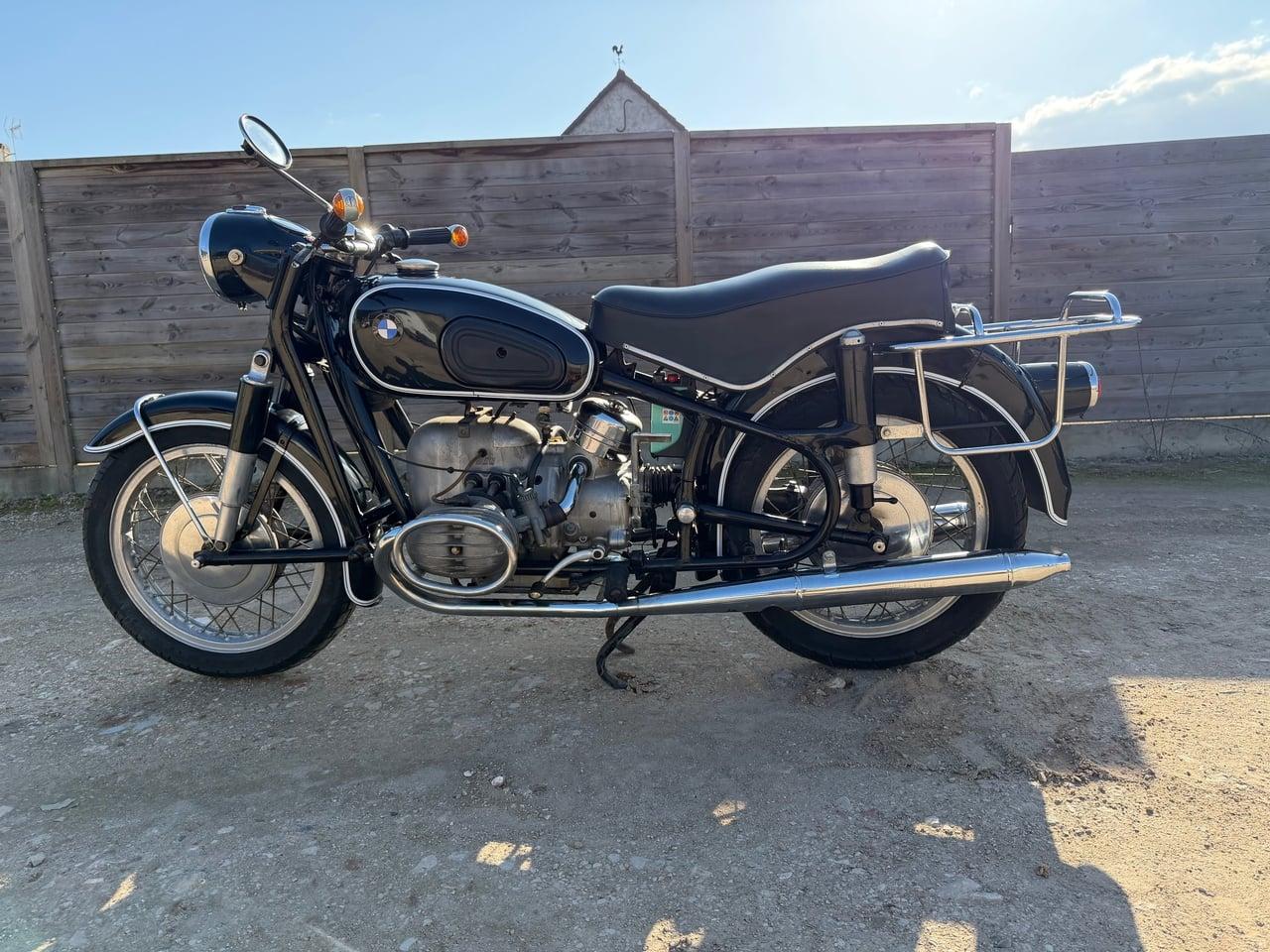 1961 BMW R 60/2 LesAnciennes.com
