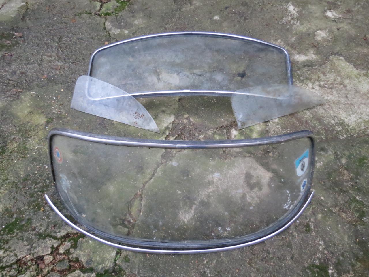 Pièces RENAULT Dauphine LesAnciennes.com